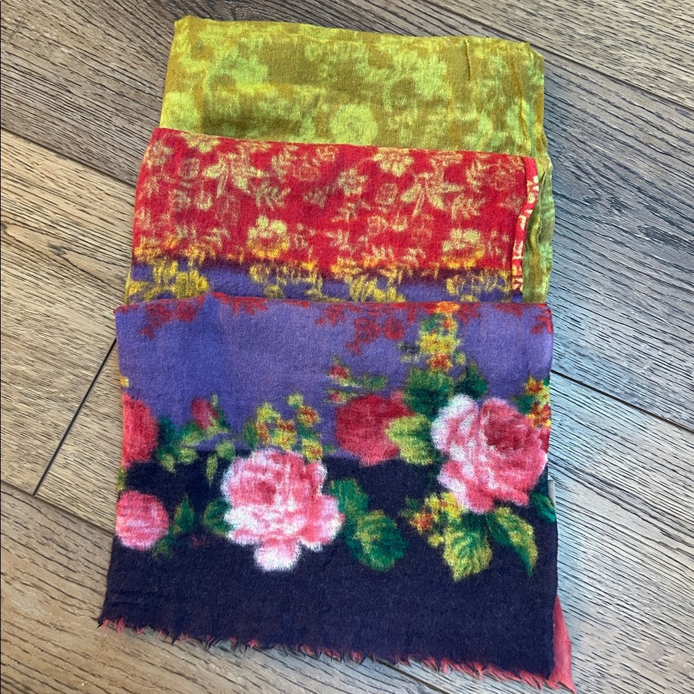 J. Jill Mustard, Pink & Navy Gradient Knit Scarf /Wrap 100% Wool 23X68